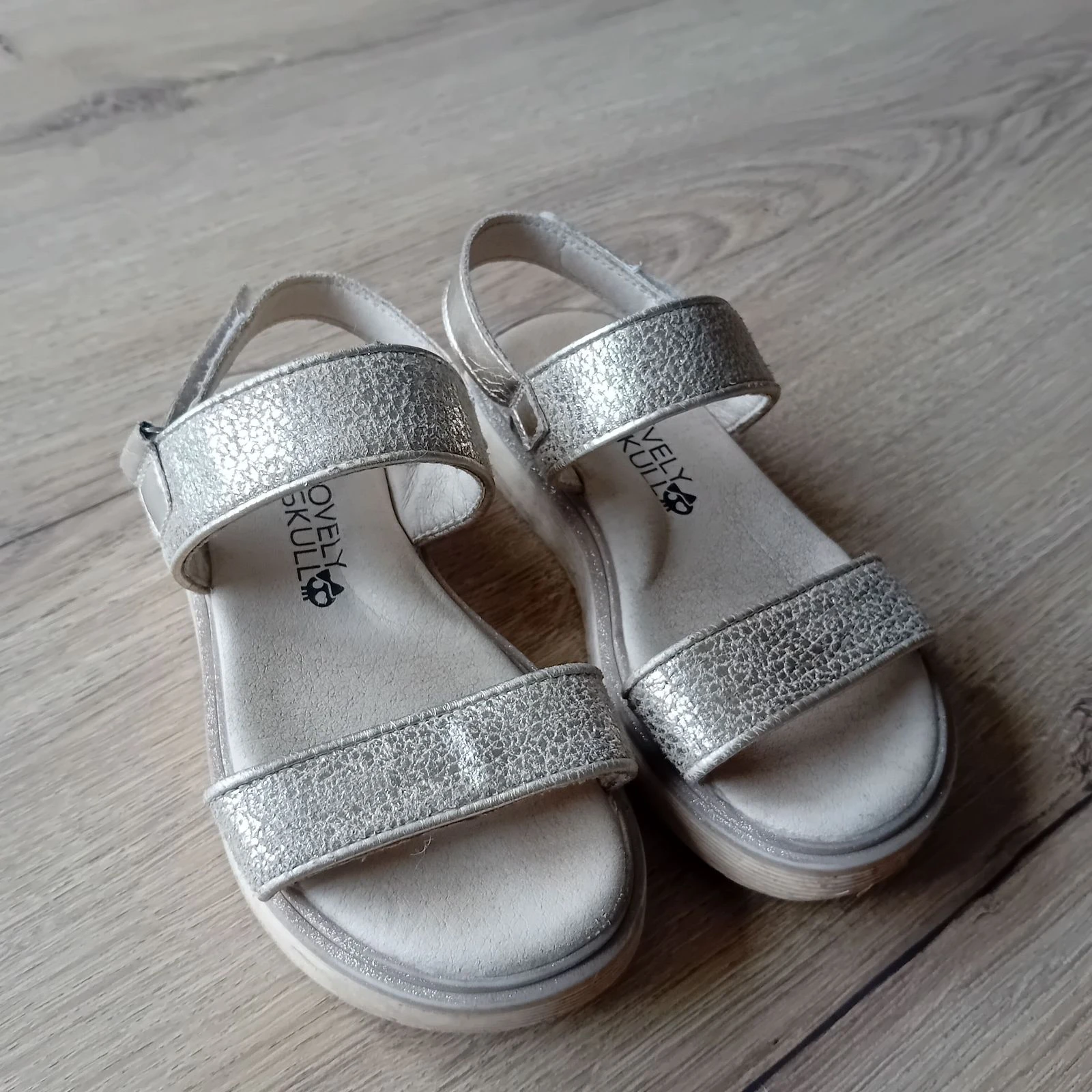 lovely skull sandals in size 28 – photo 2